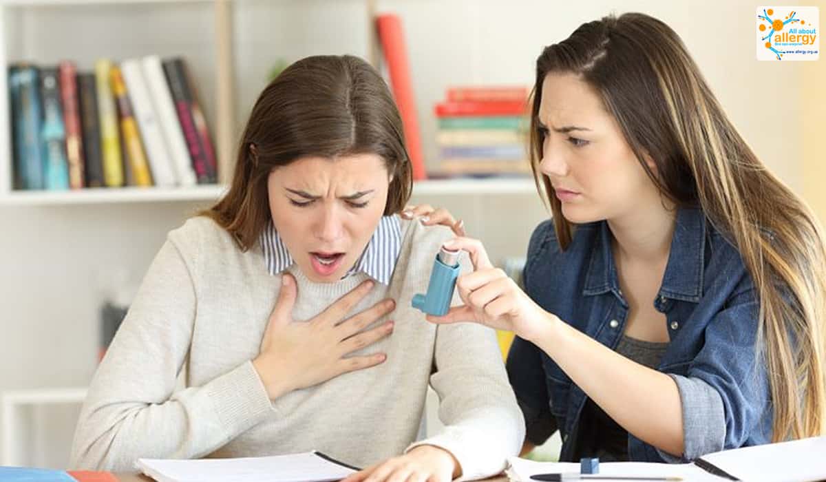 Напад бронхіальної астми як допомогти